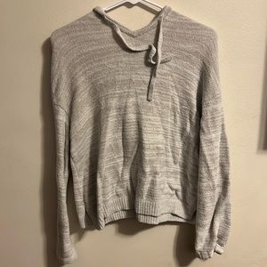 Soma, medium, light gray